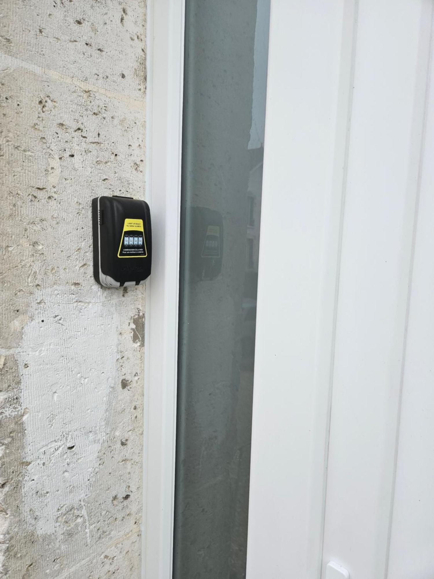 Sarl La Famille 1 Lägenhet Angoulême Exteriör bild